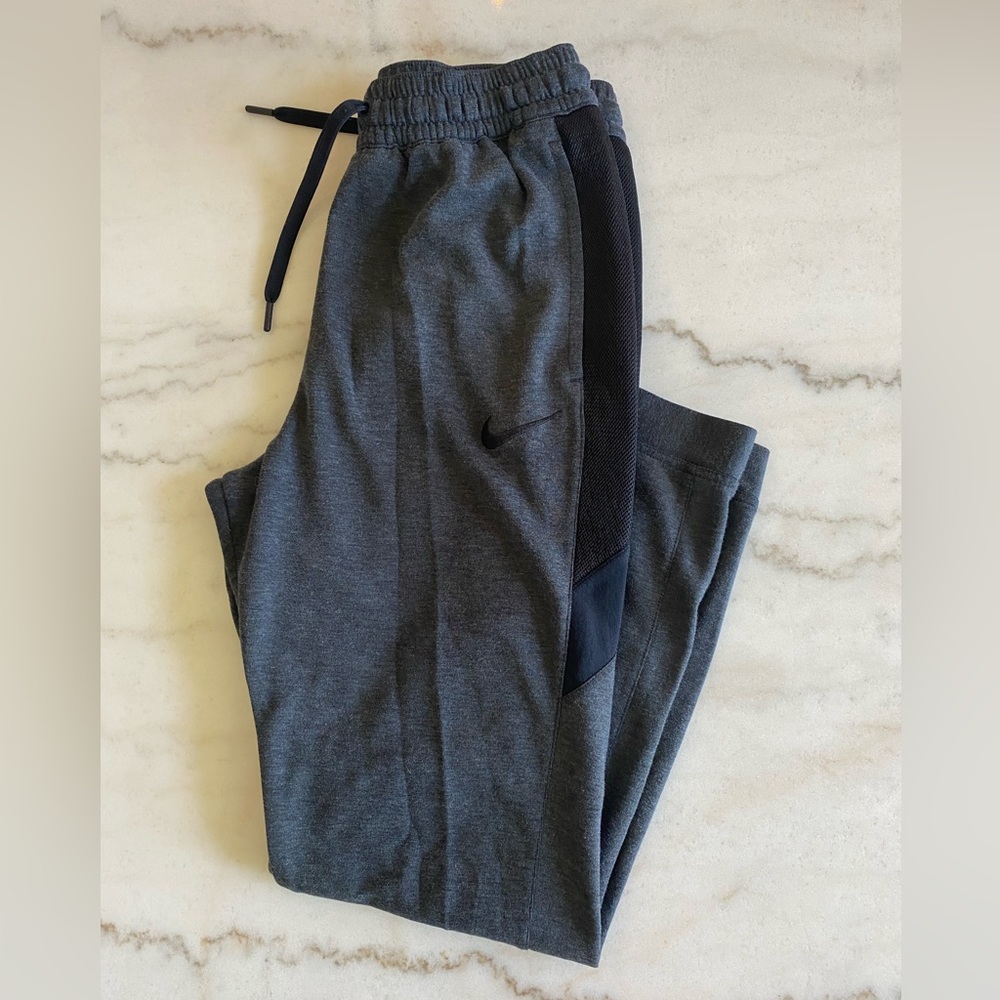 Nike Sweatpants